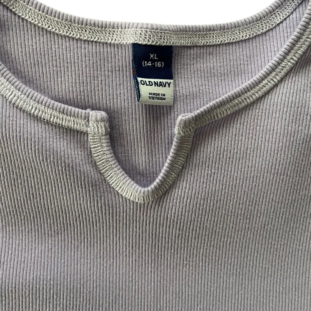 Old Navy Girls XL 14-16 Ribbed Short Sleeve Split Neck Tee Lavender Purple Shirt